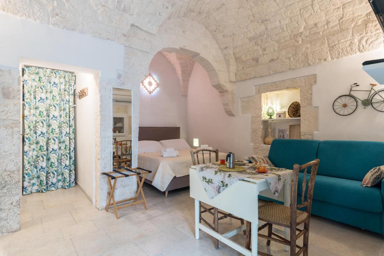 Corso Mazzini White Houses Остуни Екстериор снимка
