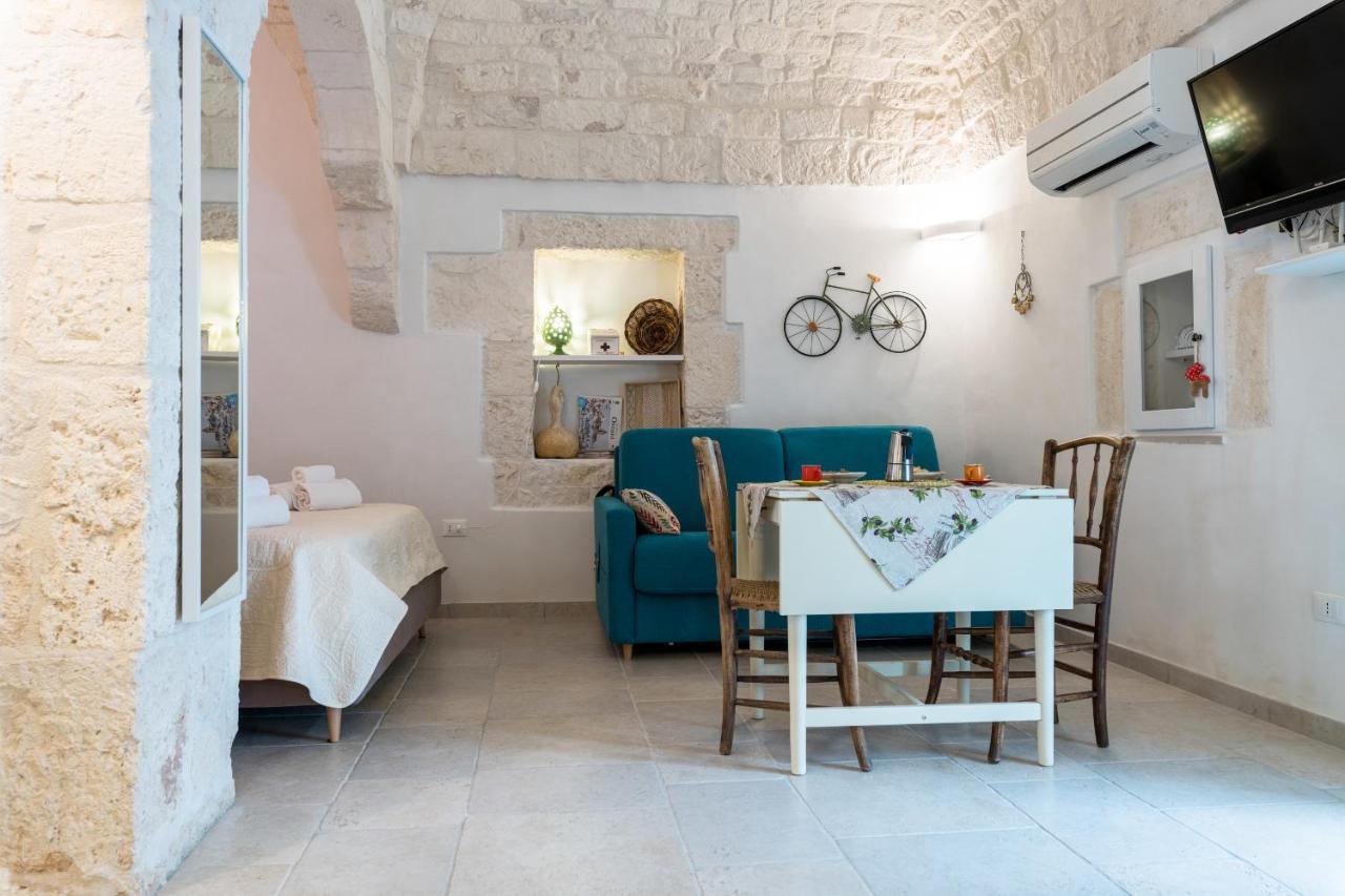 Corso Mazzini White Houses Остуни Екстериор снимка